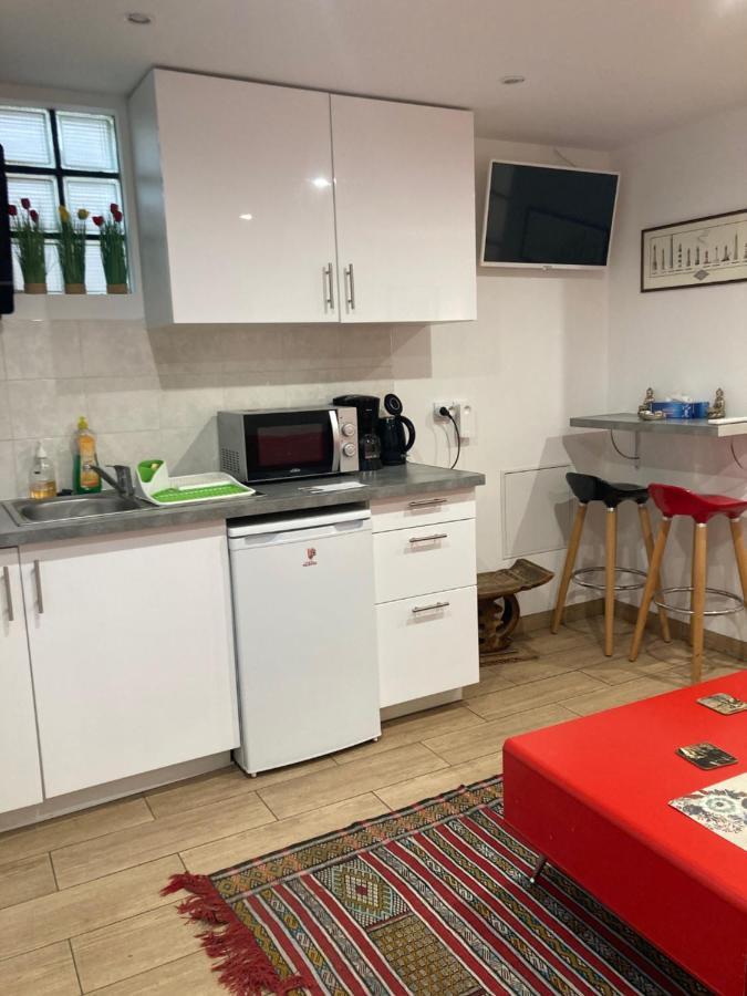 Suite Avec Terrasse Et Jardin Aux Portes De Paris Les Pavillons-sous-Bois Ngoại thất bức ảnh